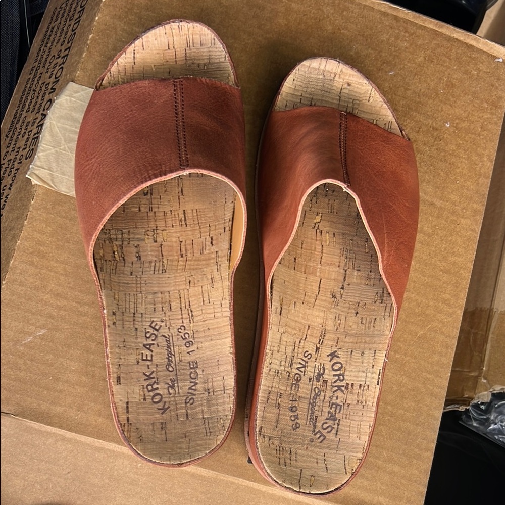 Women’s Rust Leather Slide Sandals